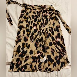 Boohoo Cheetah wrap skirt !